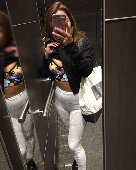 Lisaakira Cam Porn Videos .